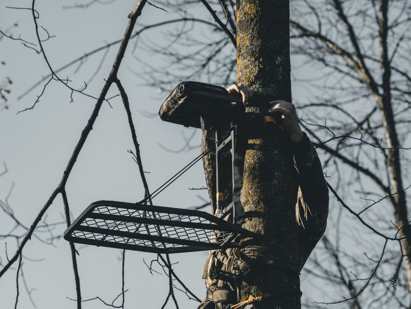 Rhino Basic Hang-On Tree Stand β Archery Country