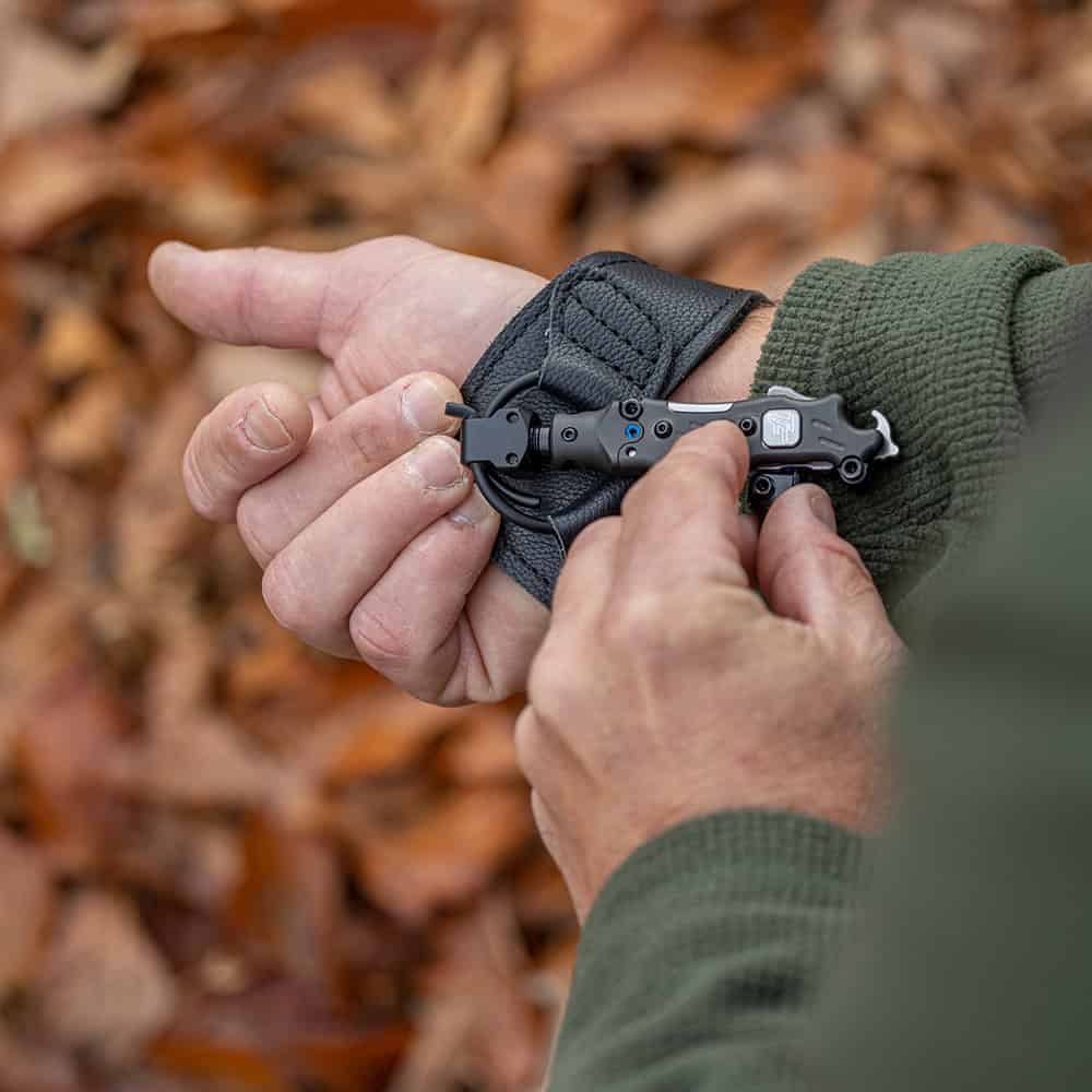 TruFire Exert Buckle Foldback Bow Release — Archery Country